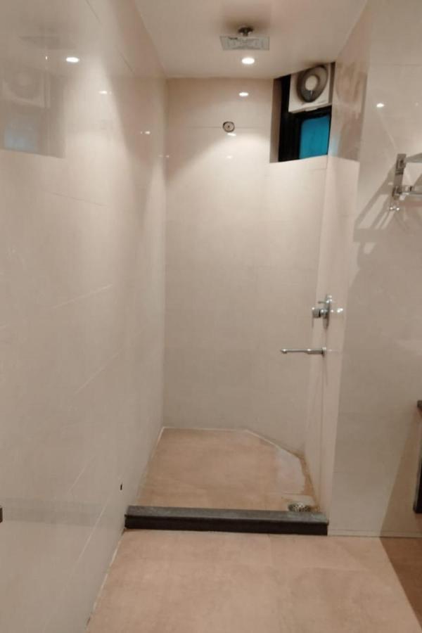 Hotel Park Regency Gorakhpur Esterno foto