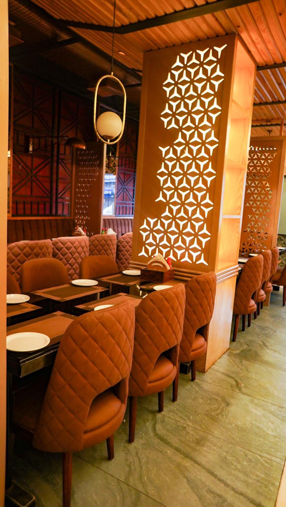 Hotel Park Regency Gorakhpur Esterno foto